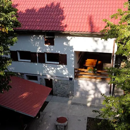 Chalet Kuca Za Odmor Ravno